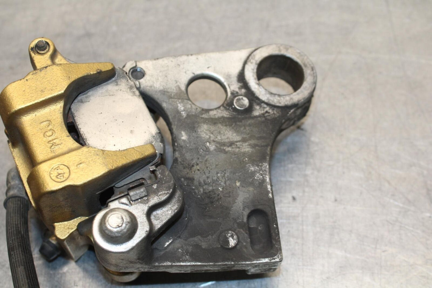 03-04 HONDA CBR600RR REAR BACK BRAKE CALIPER W MOUNT BRACKET  BB628