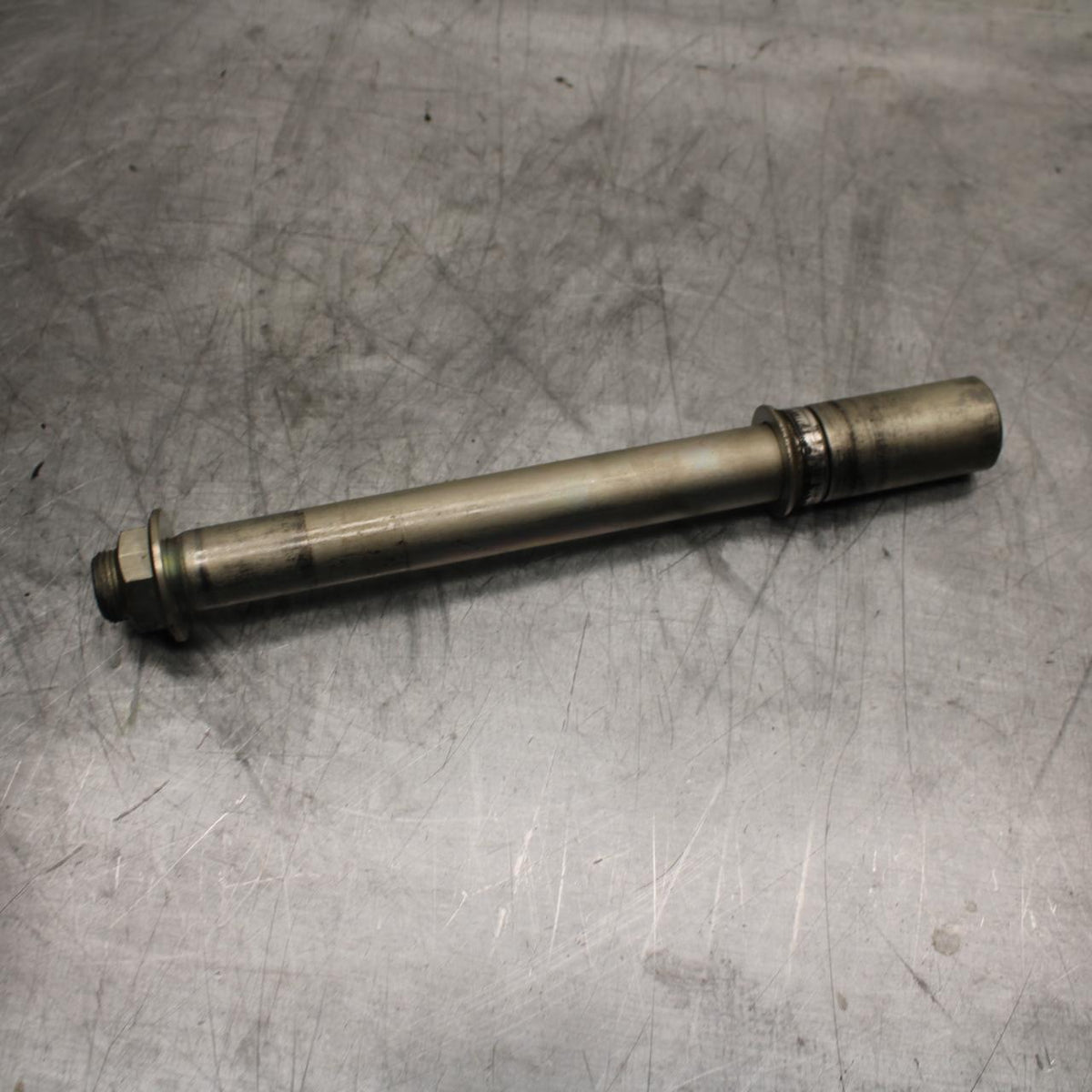 11-21 SUZUKI GSXR750 FRONT WHEEL RIM AXLE PIVOT BOLT BB492