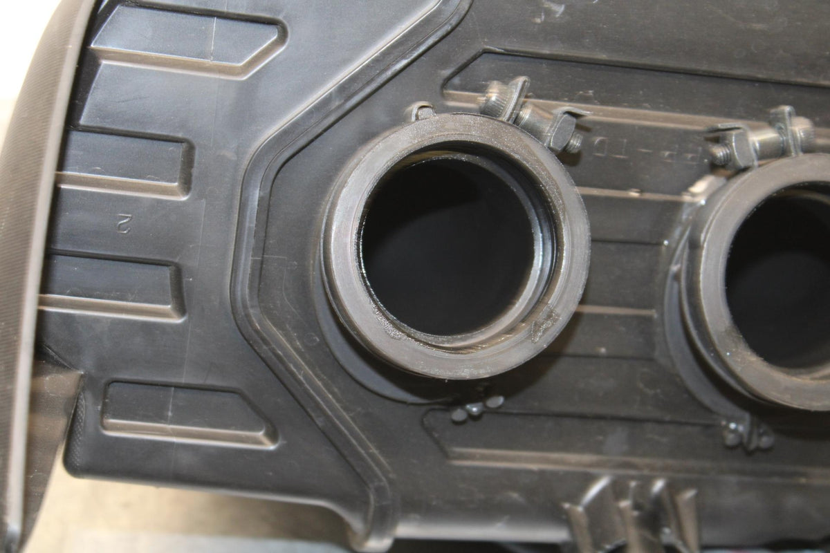22-23 YAMAHA YZF R7 AIRBOX AIR INTAKE FILTER BOX BB583