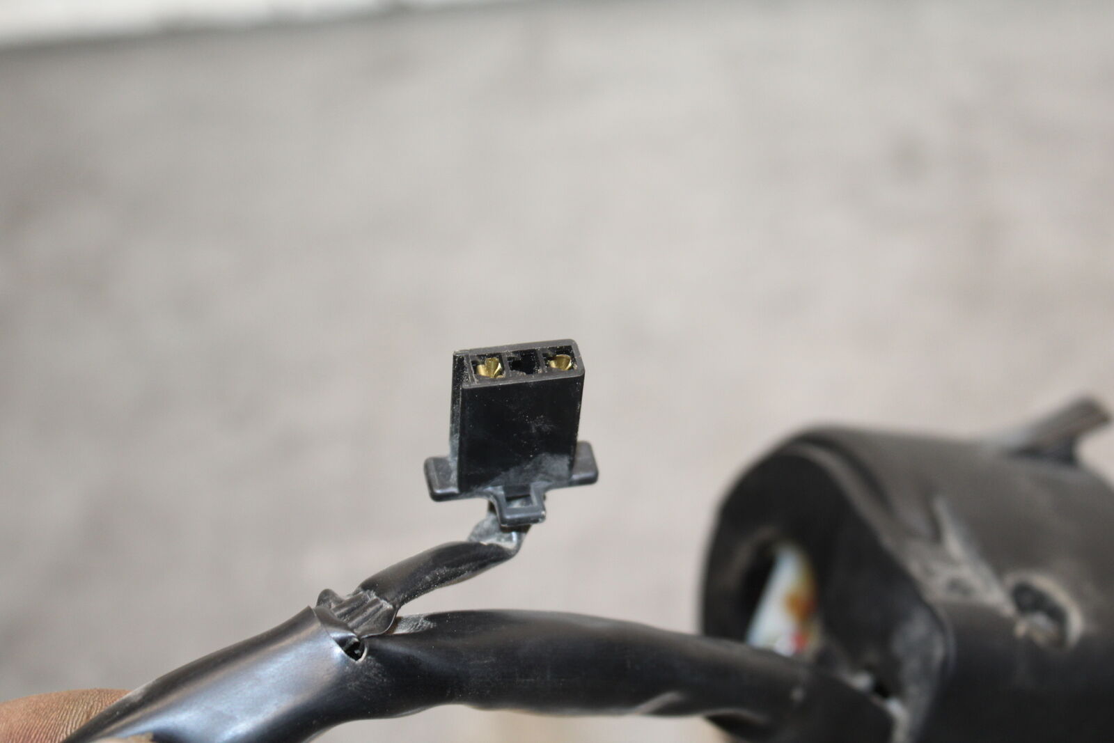 18-24 KAWASAKI NINJA 650 LEFT CLIP ON HANDLE HORN SIGNALS SWITCH SWITCHES BB725