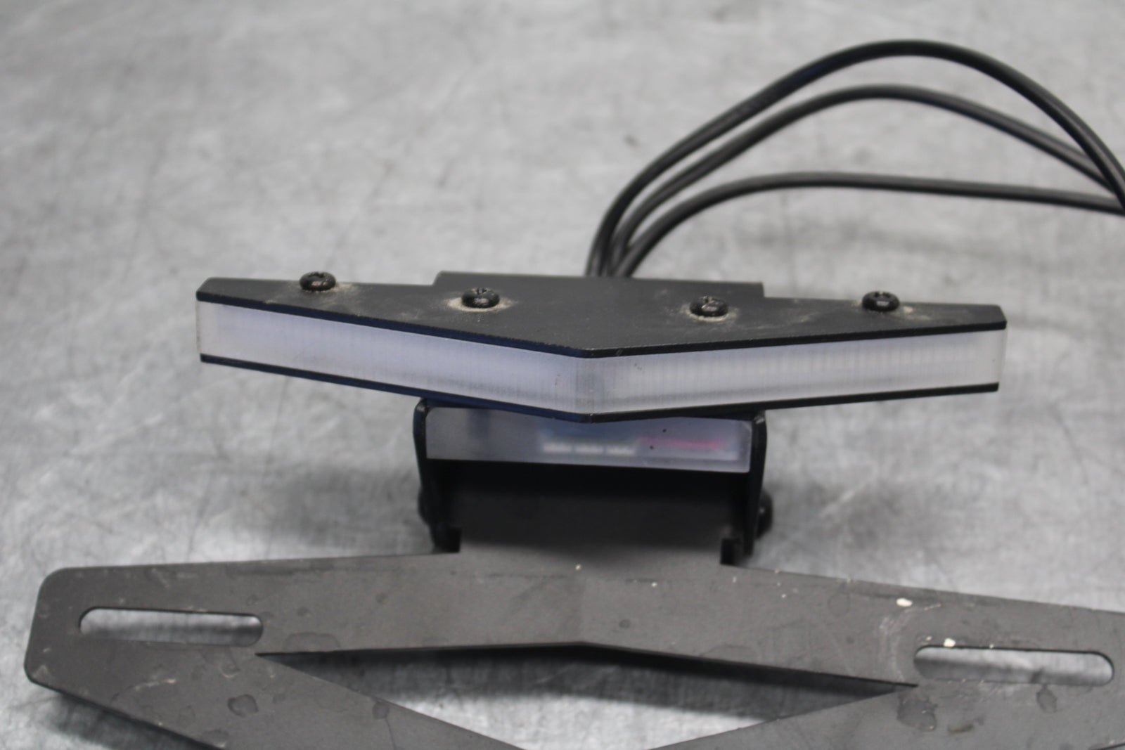 09-12 KAWASAKI NINJA ZX6R AFTERMARKET FENDER ELIMINATOR LICENSE BRACKET   BB698