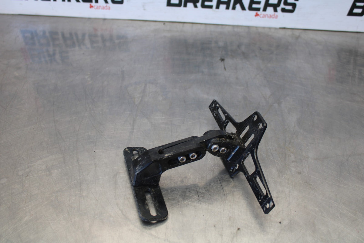 06-07 SUZUKI GSXR 600 FENDER ELIMINATOR LICENSE PLATE BRACKET  BB863