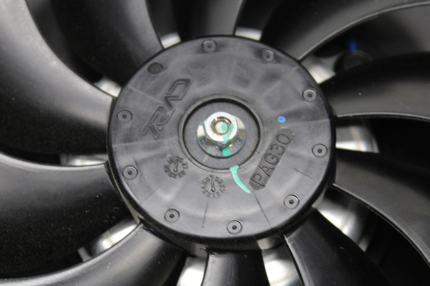 18-23 KAWASAKI NINJA 400 ENGINE RADIATOR COOLING FAN BB660