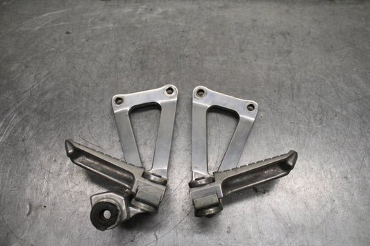 93-94 KAWASAKI NINJA ZX7R REAR BACK PASSENGER PEG SET PAIR BB122
