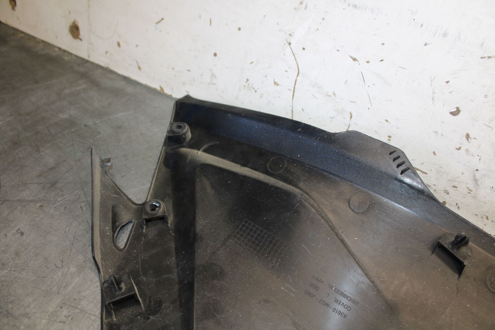 13-15 HONDA CBR500R RIGHT LEFT SIDE SEAT PANELS TRIMS COWLS FAIRINGS COVER BB704