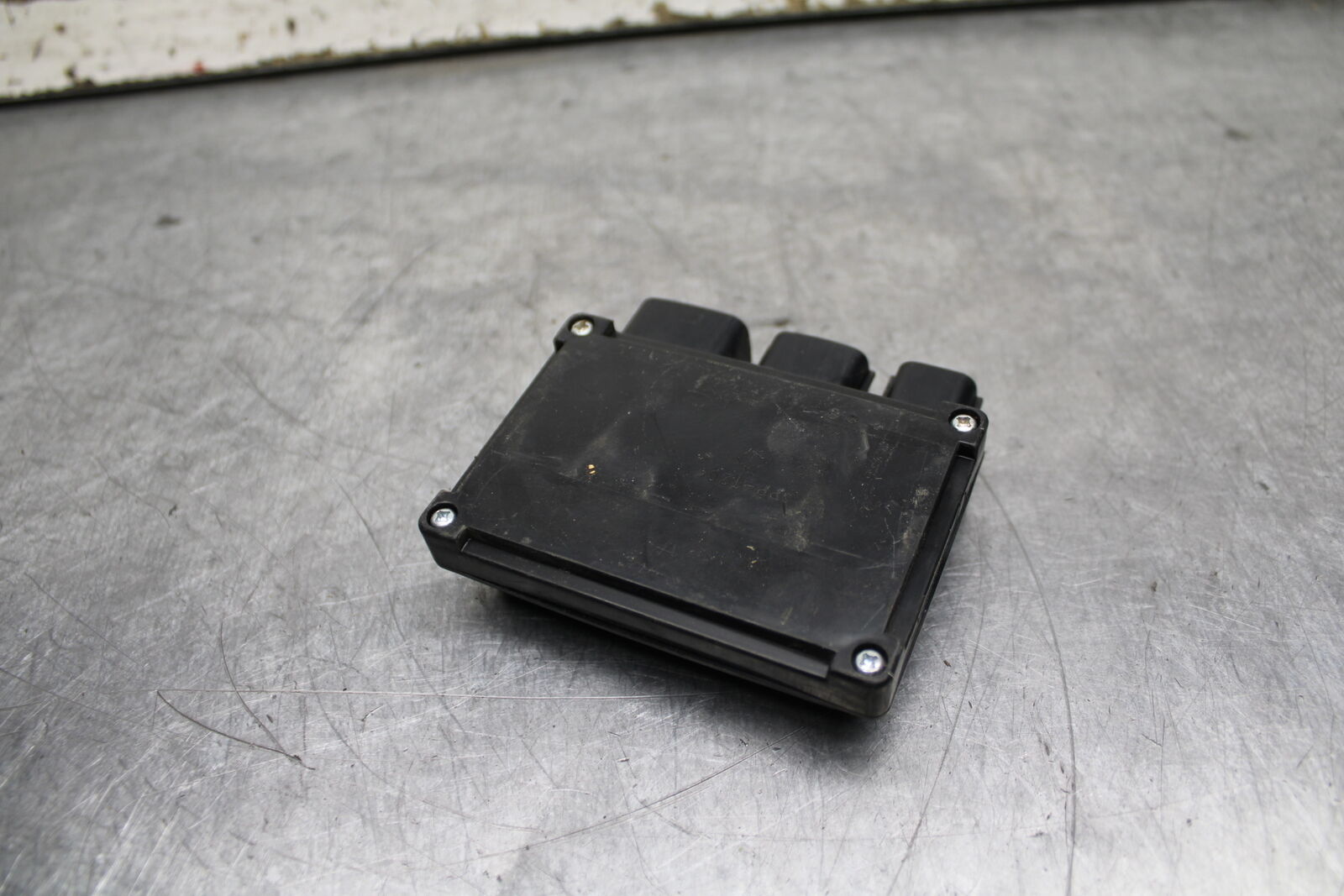 12-13 KAWASAKI Z1000 RELAY ASSEMBLY FUSE BOX BB743