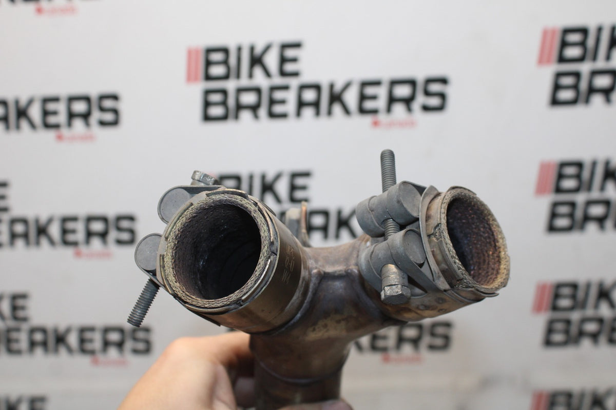12 TRIUMPH STREET TRIPLE R EXHAUST MIDPIPE MID MIDDLE PIPE BB914