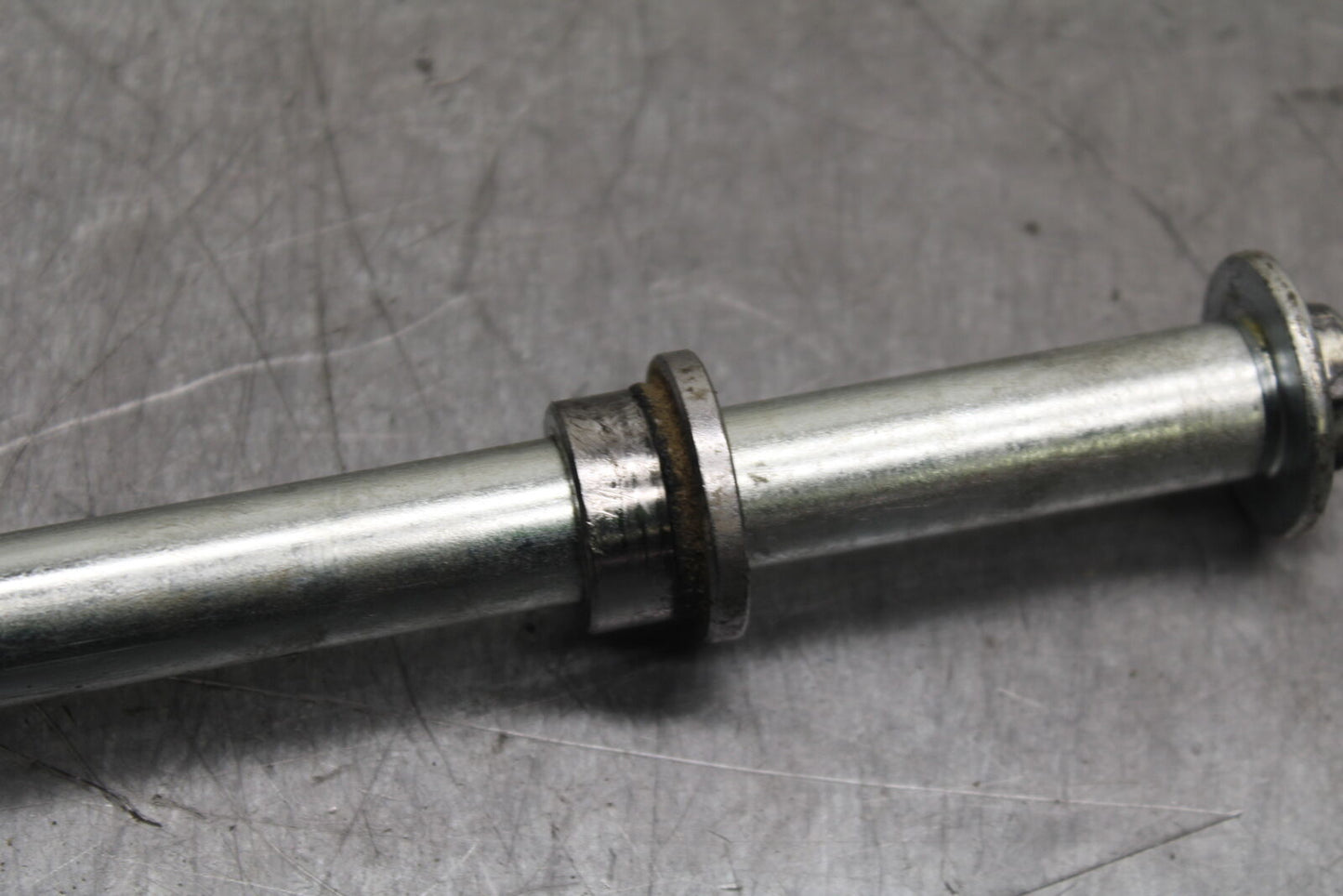 18-23 KAWASAKI NINJA 400 EX400 ABS FRONT WHEEL RIM AXLE PIVOT BOLT BB747