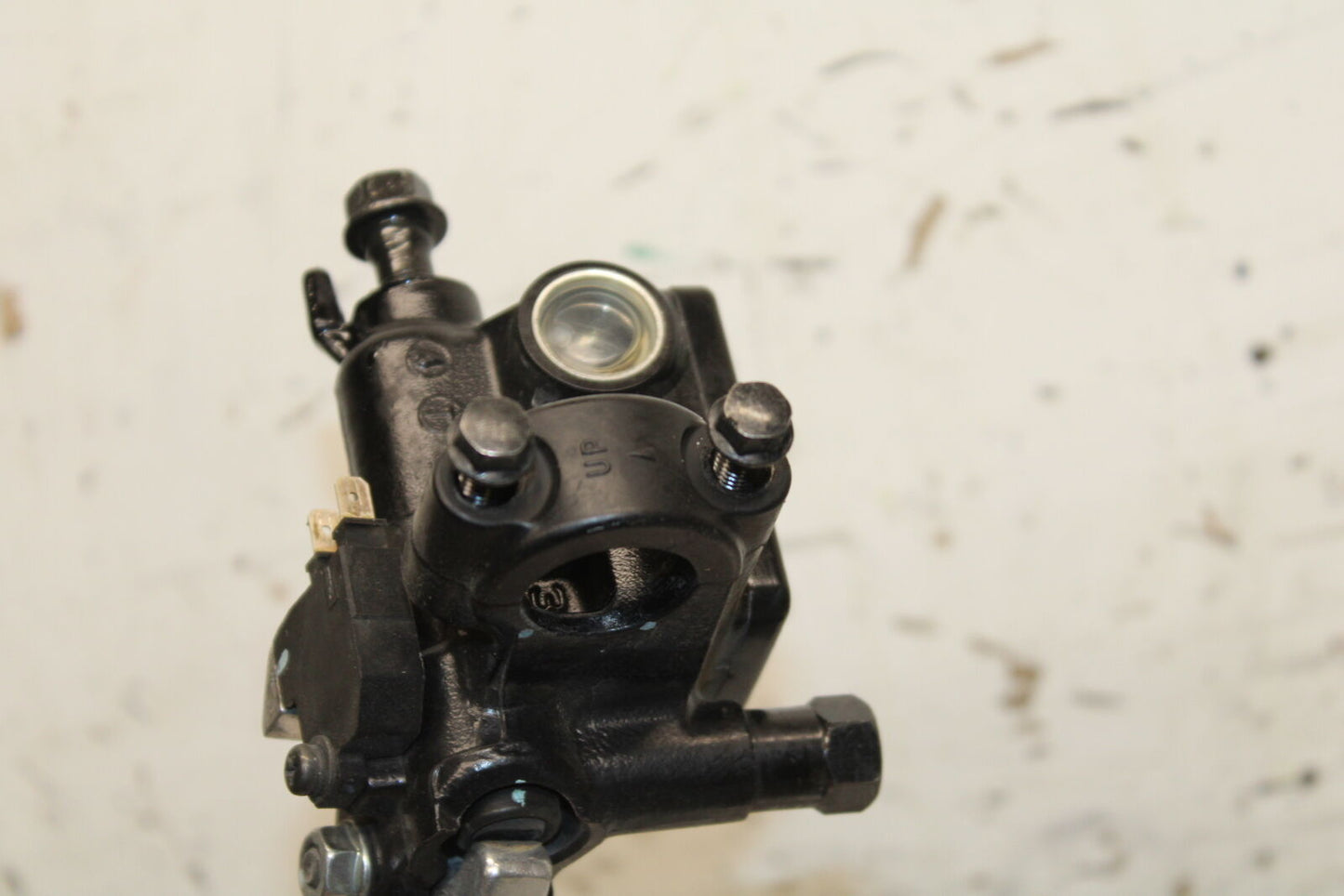 15-16 HONDA CB300F FRONT BRAKE MASTER CYLINDER w/ LEVER BB740
