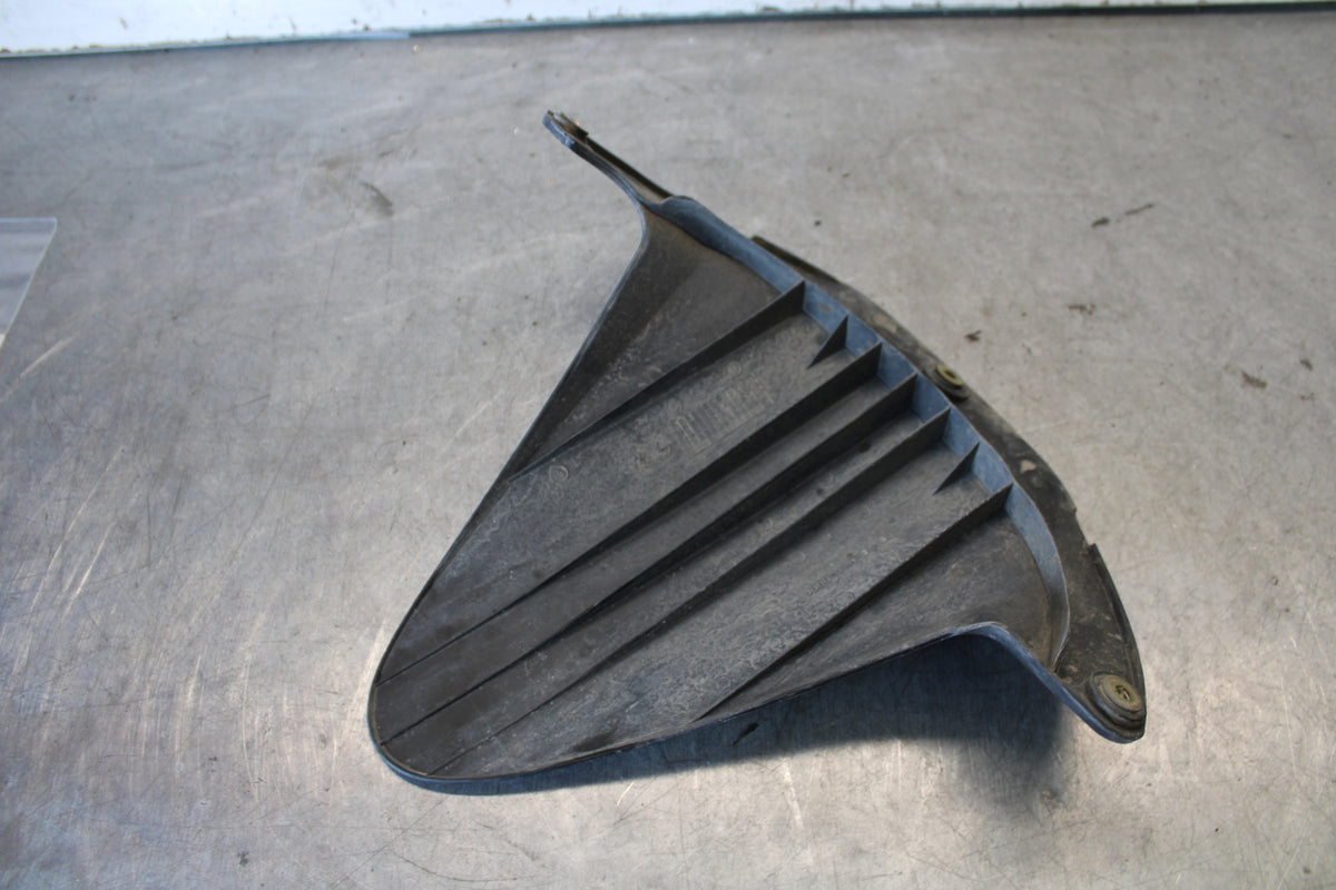 03-04 HONDA CBR600RR REAR BACK WHEEL TIRE HUGGER FENDER 80120-MEE-000 BB661