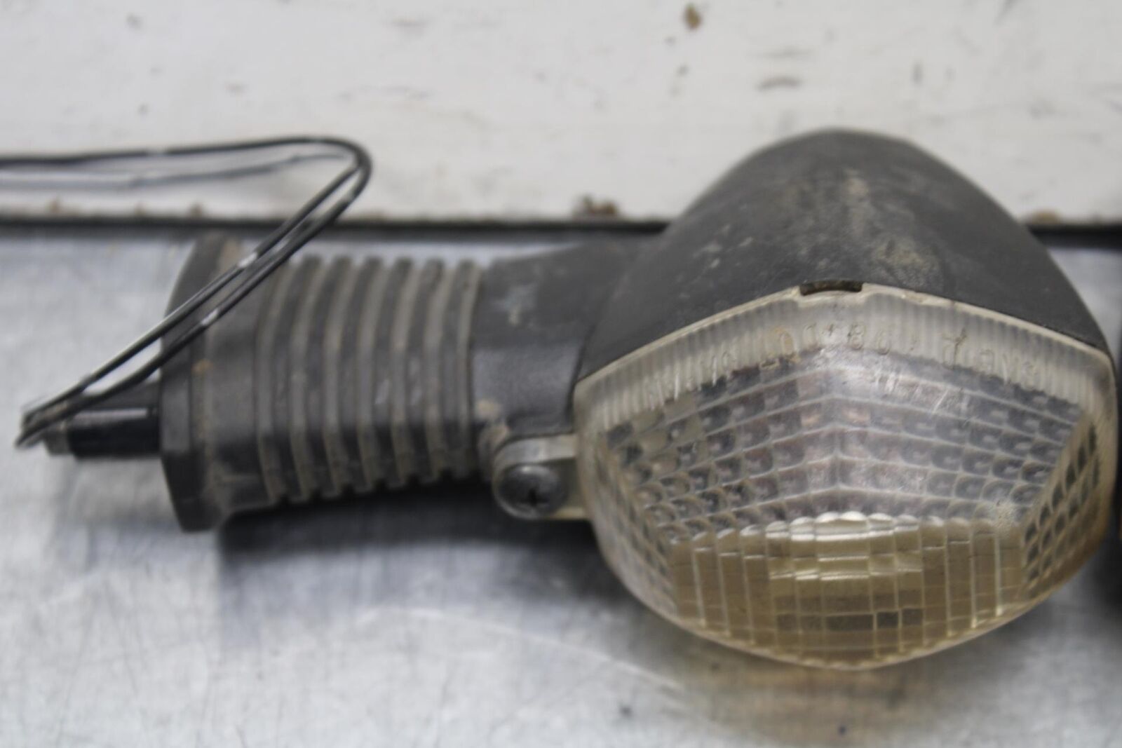 2006 Suzuki SV650 REAR LEFT RIGHT TURN SIGNALS LIGHT INDICATORS BB93