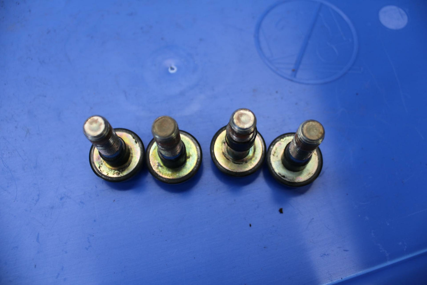 09-14 YAMAHA YZF R1 REAR BACK SUBFRAME SUB FRAME MOUNTING BOLTS BB286