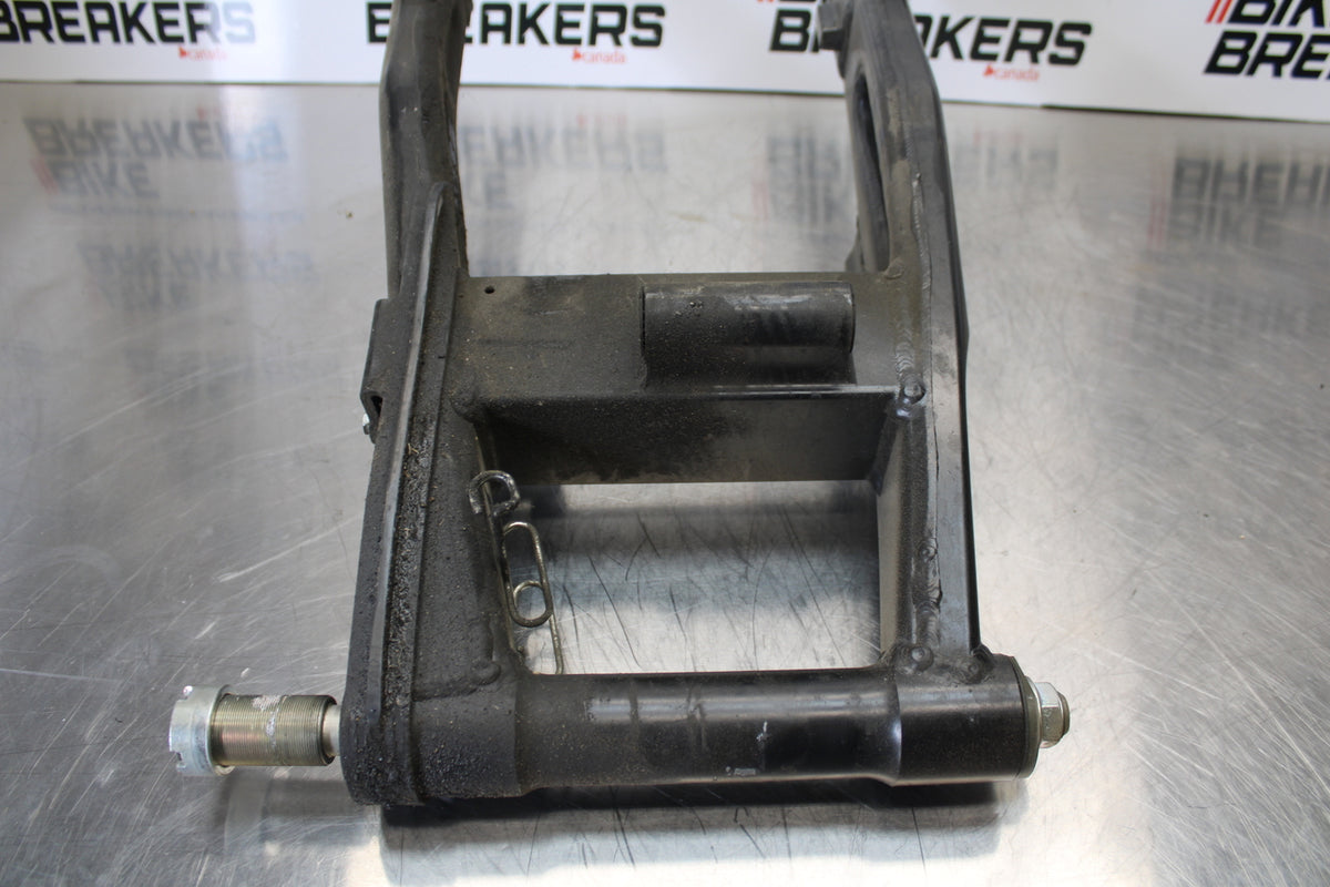 07 KAWASAKI Z1000 REAR SWINGARM BACK SUSPENSION SWING ARM BB148