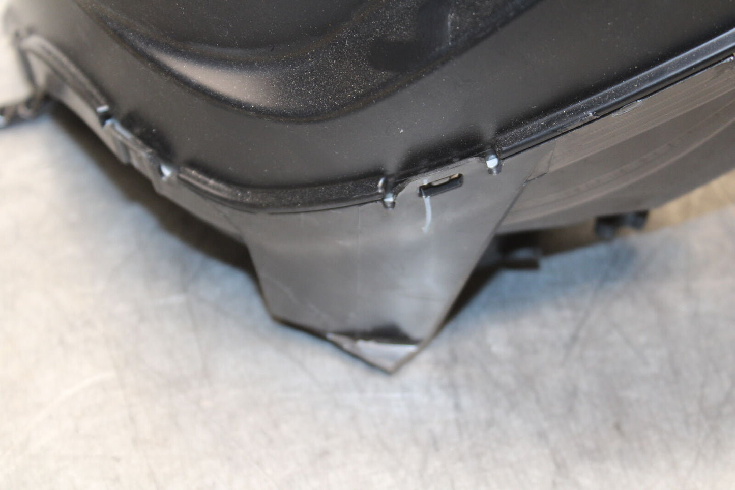 11-12 KAWASAKI NINJA 400 EX400 C FRONT HEADLIGHT HEAD LIGHT LAMP BB358