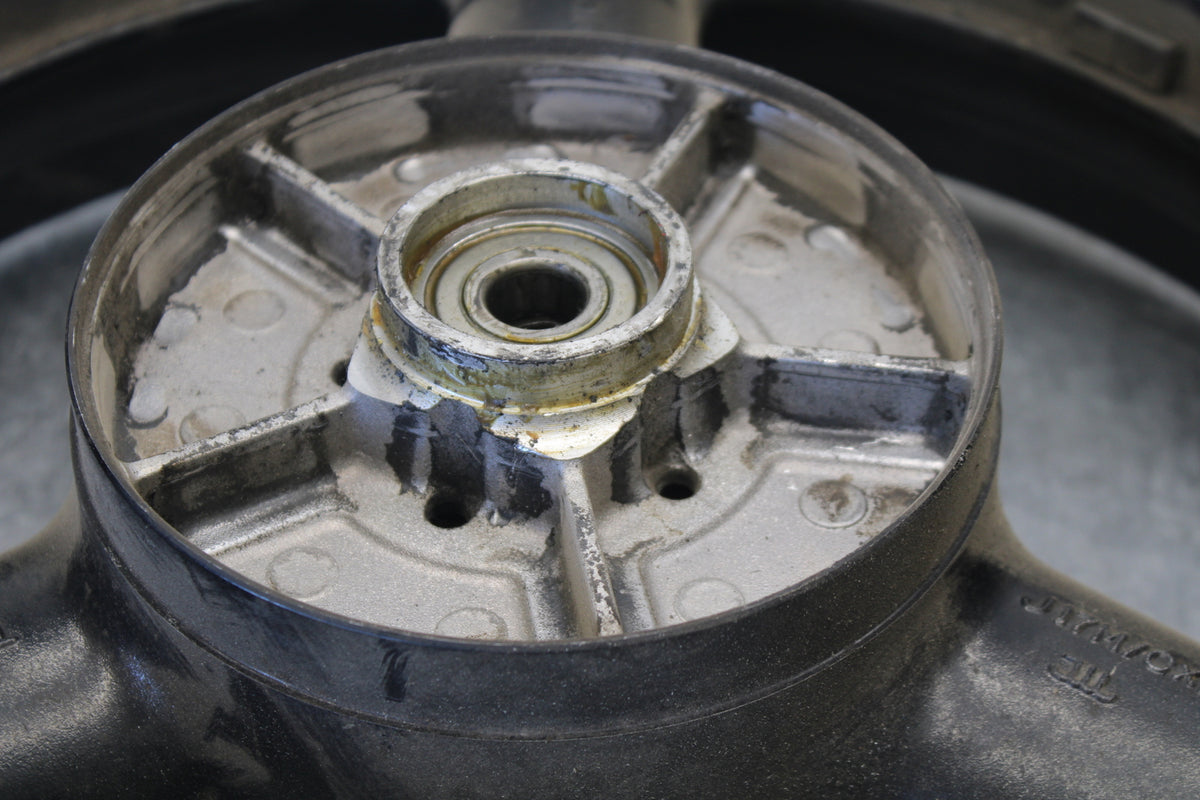 04-05 SUZUKI GSXR600 REAR WHEEL BACK RIM BB32