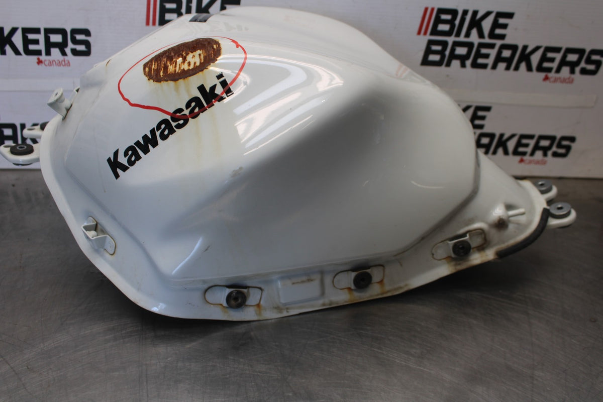 23 KAWASAKI NINJA 650 EX650 GAS TANK FUEL CELL PETROL RESERVOIR BB920