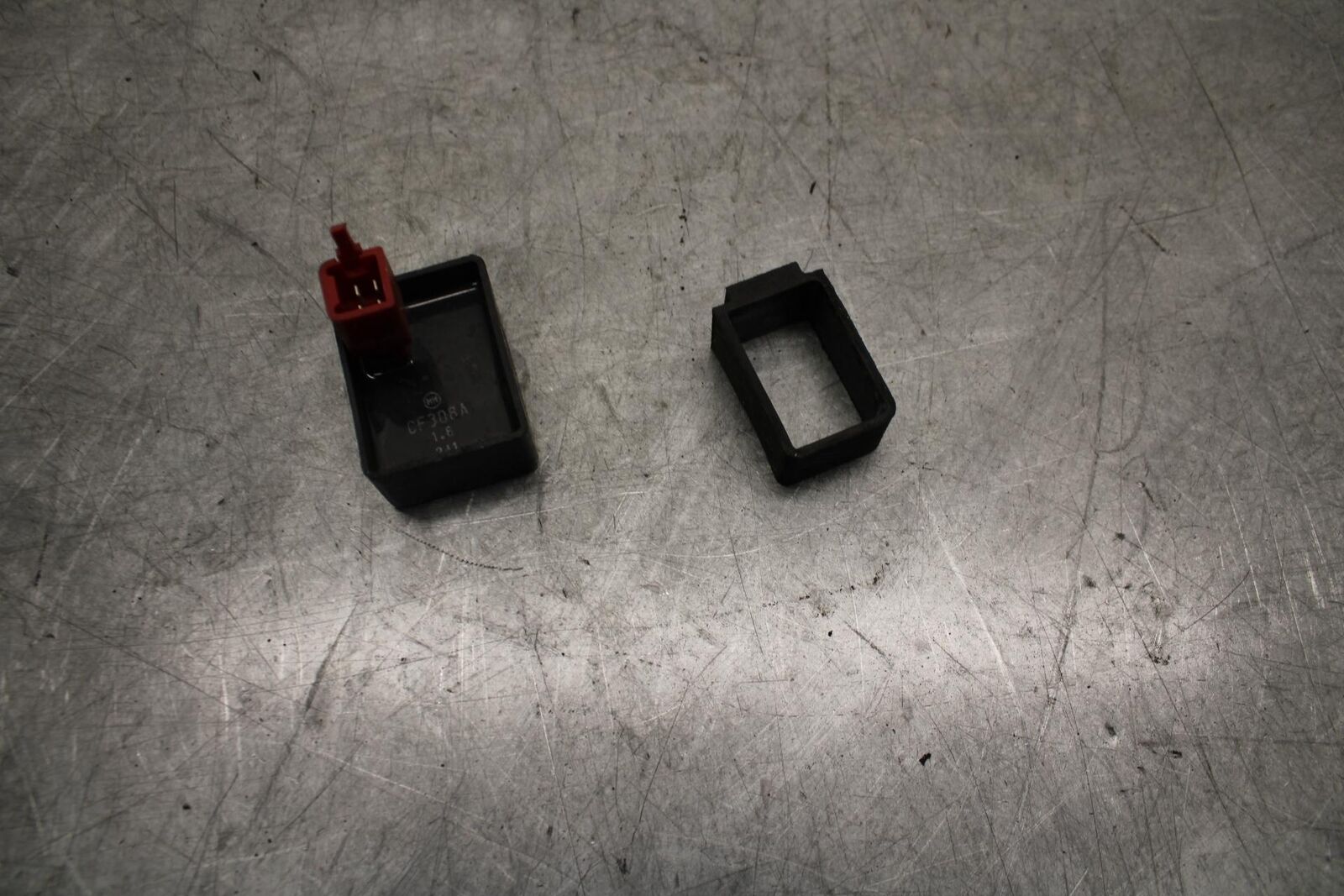 2001 Kawasaki Ninja ZX6 ZX600E RELAY fuel pump BB547