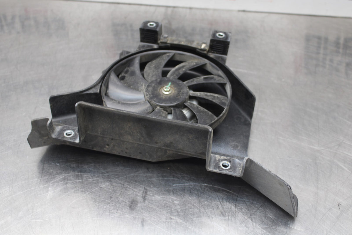 18-23 KAWASAKI NINJA 400 EX400 ABS ENGINE RADIATOR COOLING FAN BB795