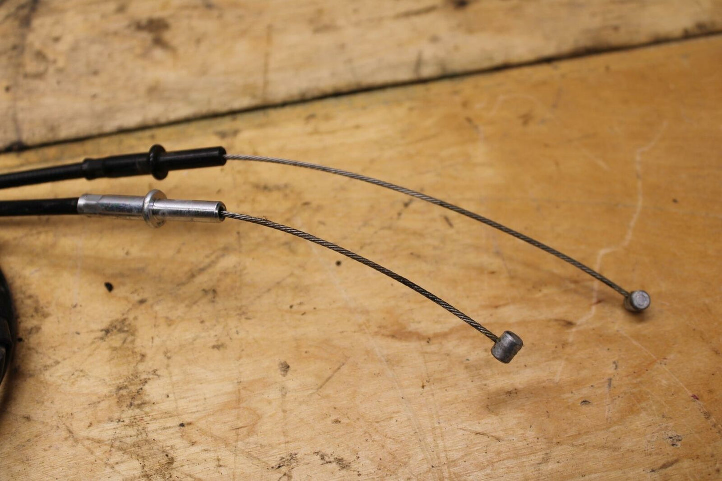 19-20 KAWASAKI NINJA ZX6R THROTTLE CABLES LINES BB338