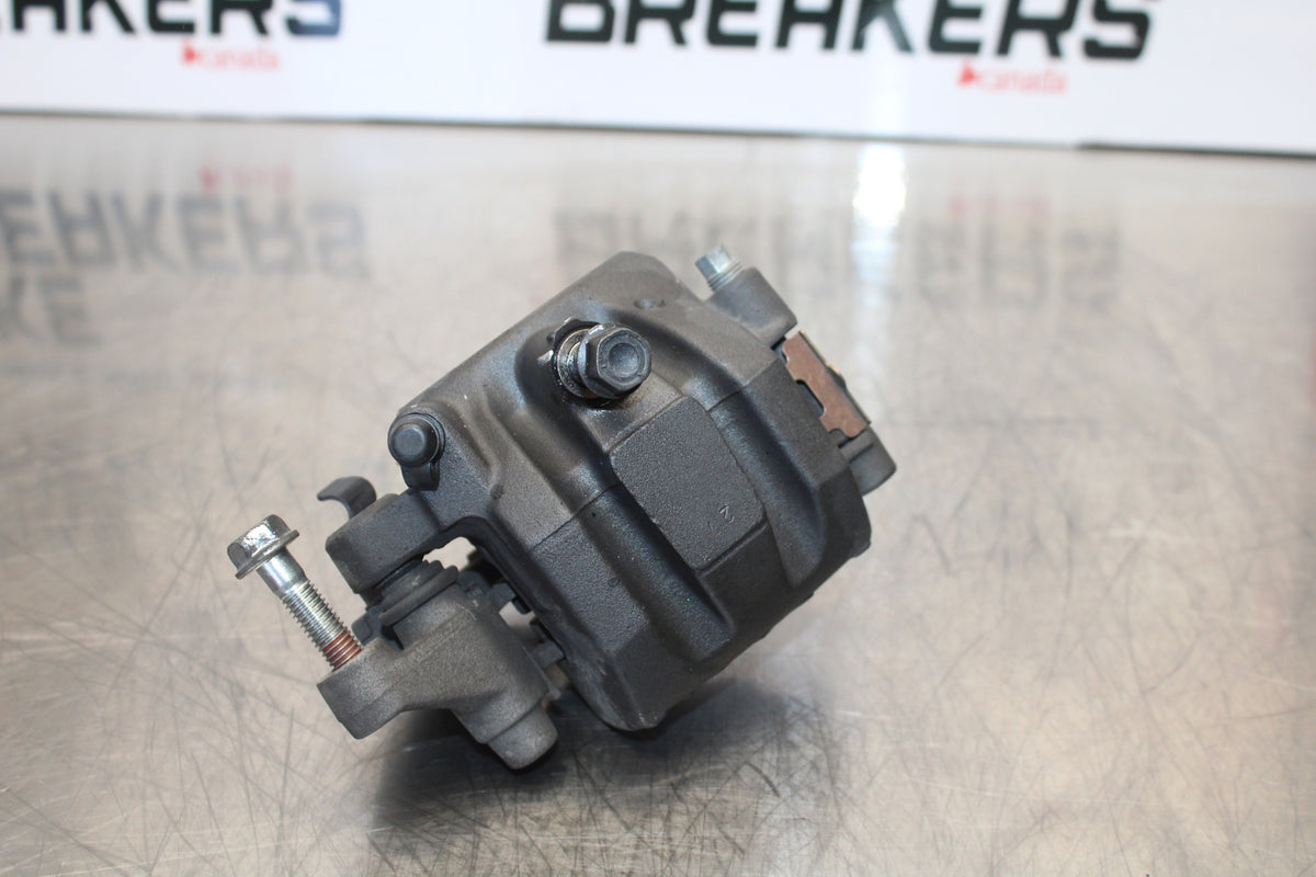 15-16 HONDA CB300F RIGHT FRONT BRAKE CALIPER BB150