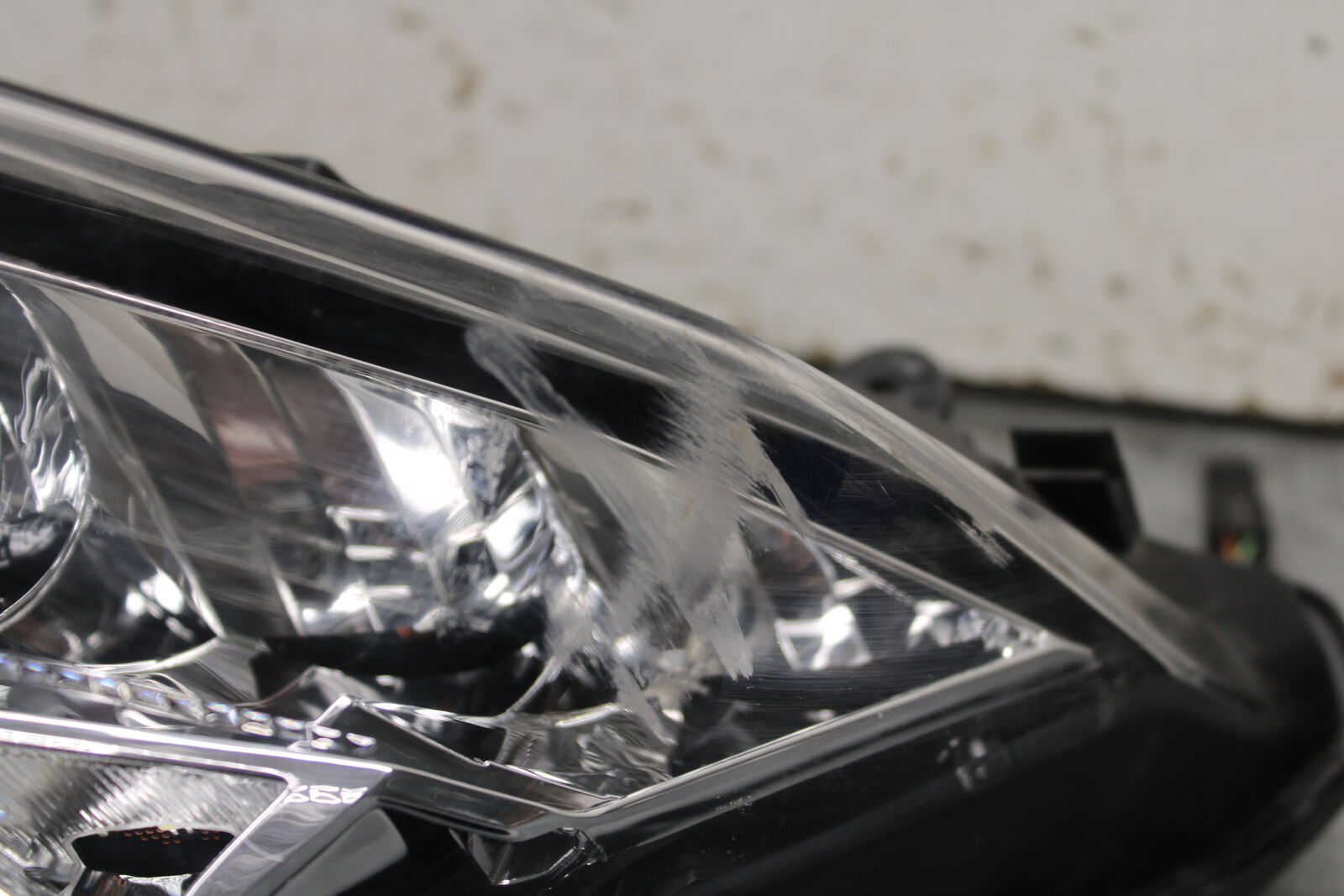 18-24 KAWASAKI NINJA 650 FRONT HEADLIGHT HEAD LIGHT LAMP BB725