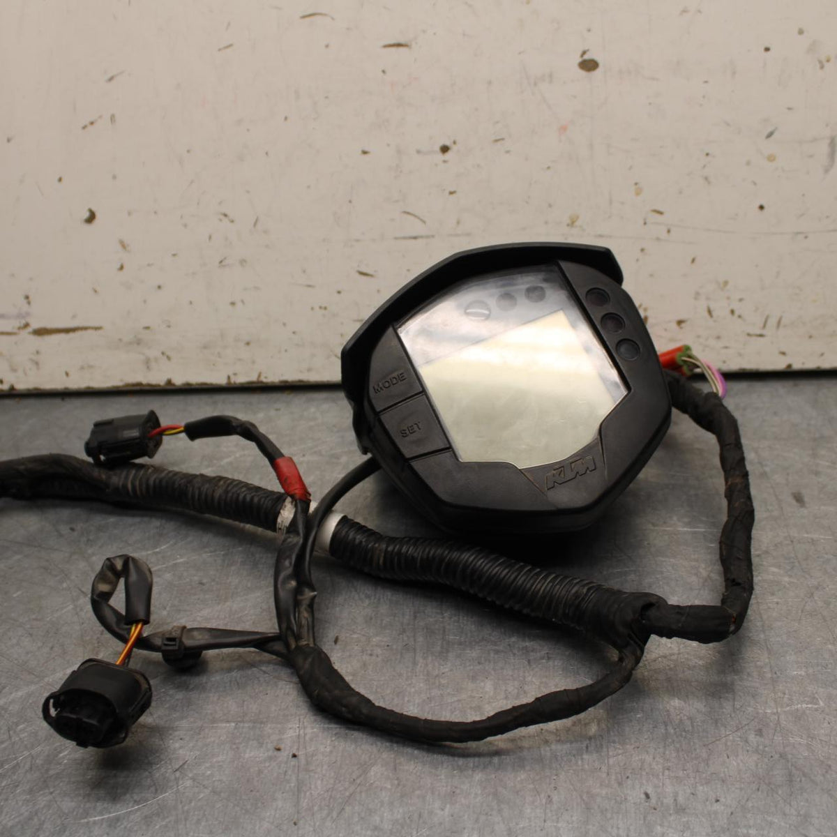 16-24 KTM 390 RC SPEEDO TACH GAUGES DISPLAY CLUSTER SPEEDOMETER TACHOMETER BB648