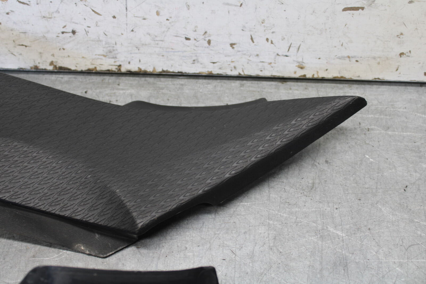 09-12 KAWASAKI NINJA ZX6R RIGHT LEFT GAS TANK PANELS COVERS TRIM SET COWLS BB698