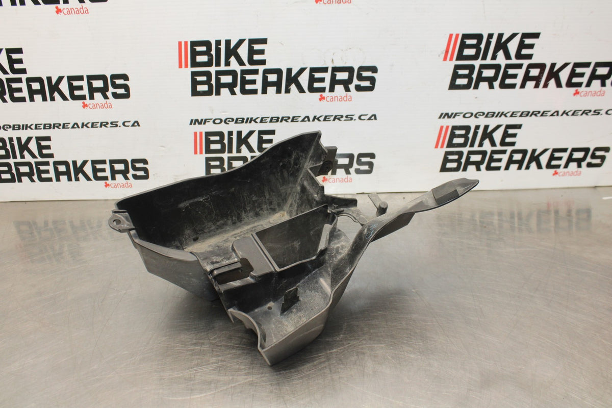 12-16 KAWASAKI NINJA 650 EX650F ABS REAR BACK TAIL UNDERTAIL BATTERY TRAY BB860