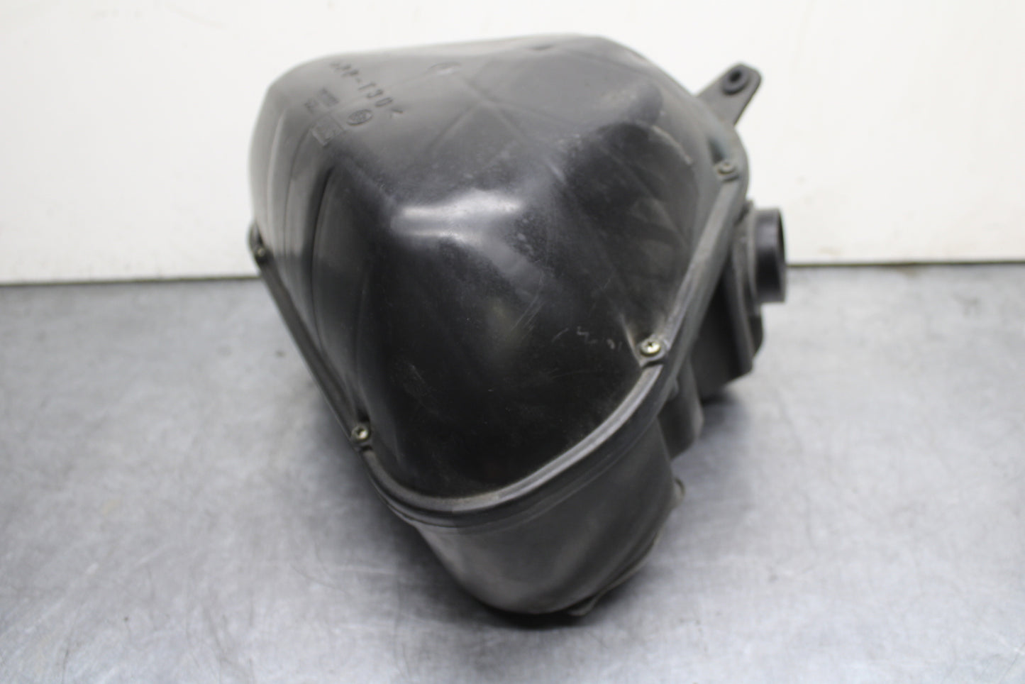03-05 YAMAHA YZF R6  AIRBOX AIR INTAKE FILTER BOX BB751