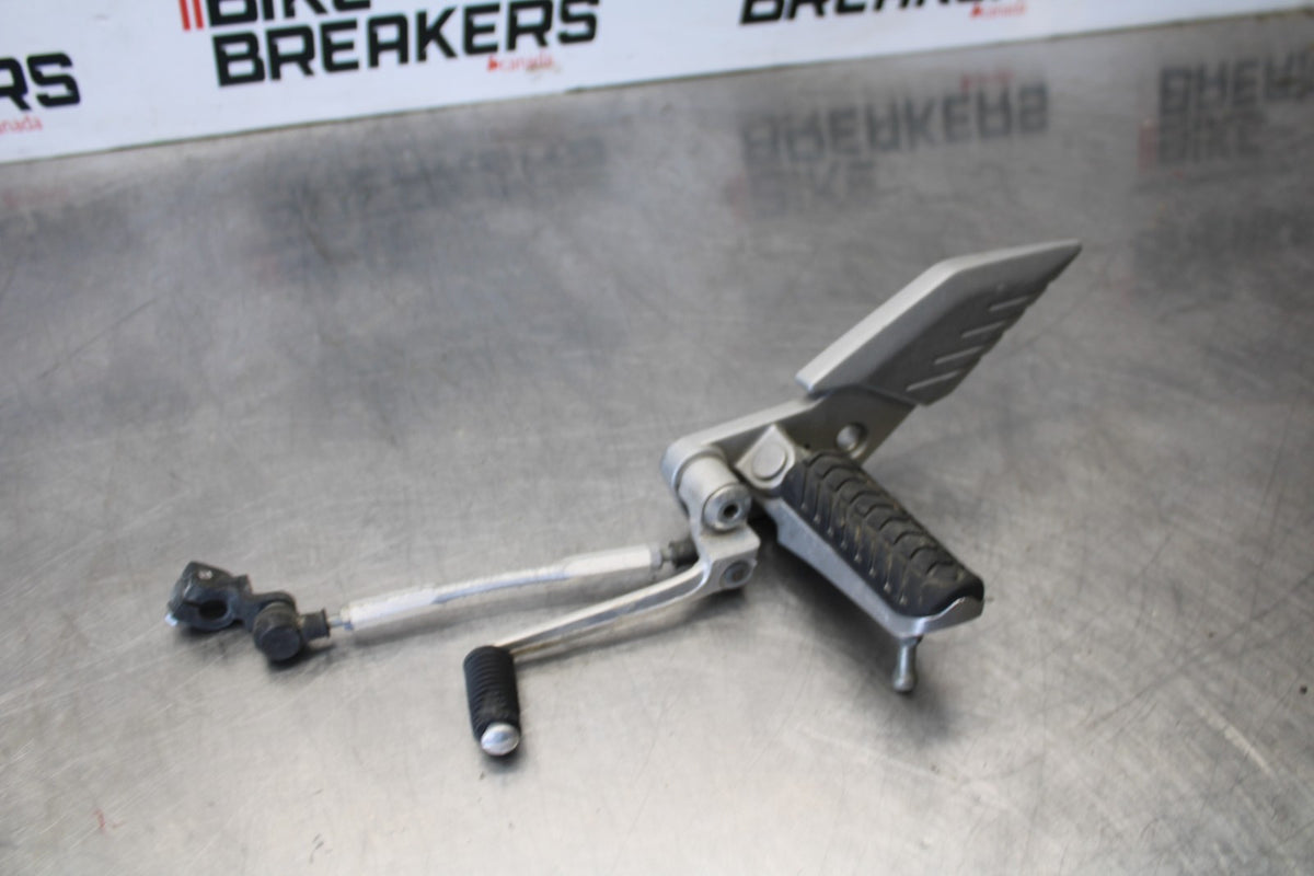 09 KAWASAKI CONCOURS 14 ZG1400B LEFT REARSET REAR SET FOOT PEG W SHIFTER BB875