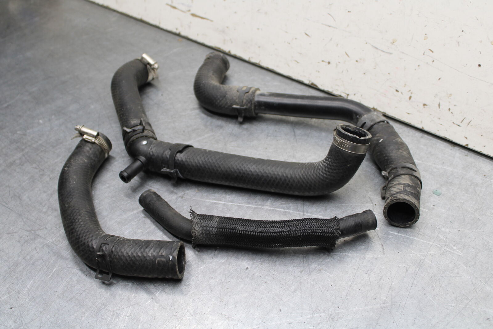 16 KAWASAKI NINJA ZX10R RADIATOR HOSES ENGINE COOLANT WATER  HOSE KIT SET BB650