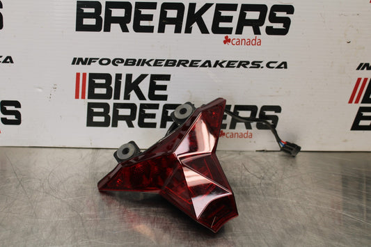 21-23 KAWASAKI NINJA ZX6R REAR TAIL TAILLIGHT BACK BRAKE LIGHT BB179