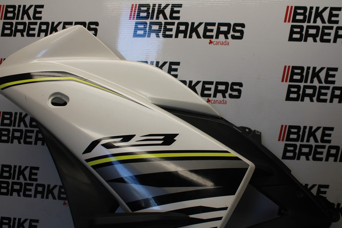 15-17 YAMAHA YZF R3 LEFT LOWER MID UPPER SIDE FAIRING COWL BB003