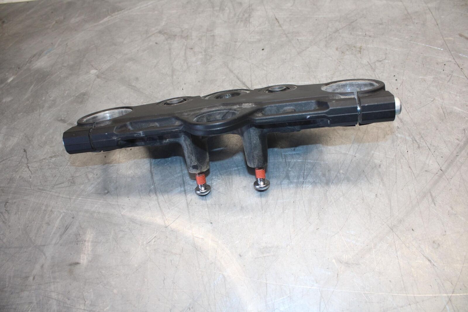 2016 Suzuki Bandit 1250S GSF1250SA ABS FORKS UPPER TRIPLE TREE CLAMP BB509
