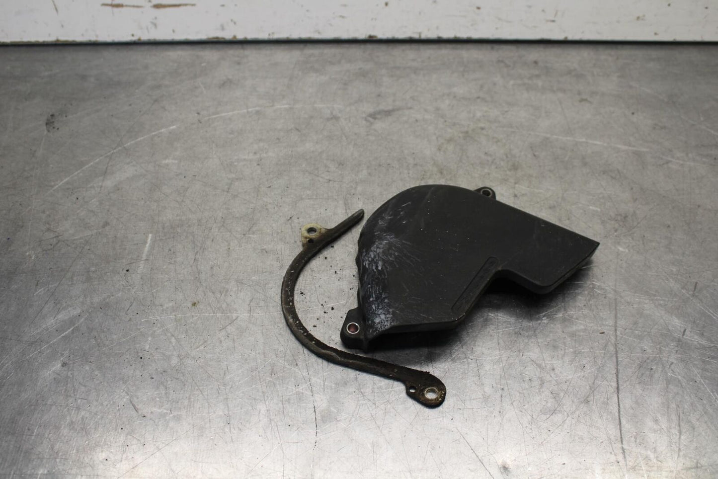 05-06 HONDA CBR600RR ENGINE SPROCKET COVER BB624