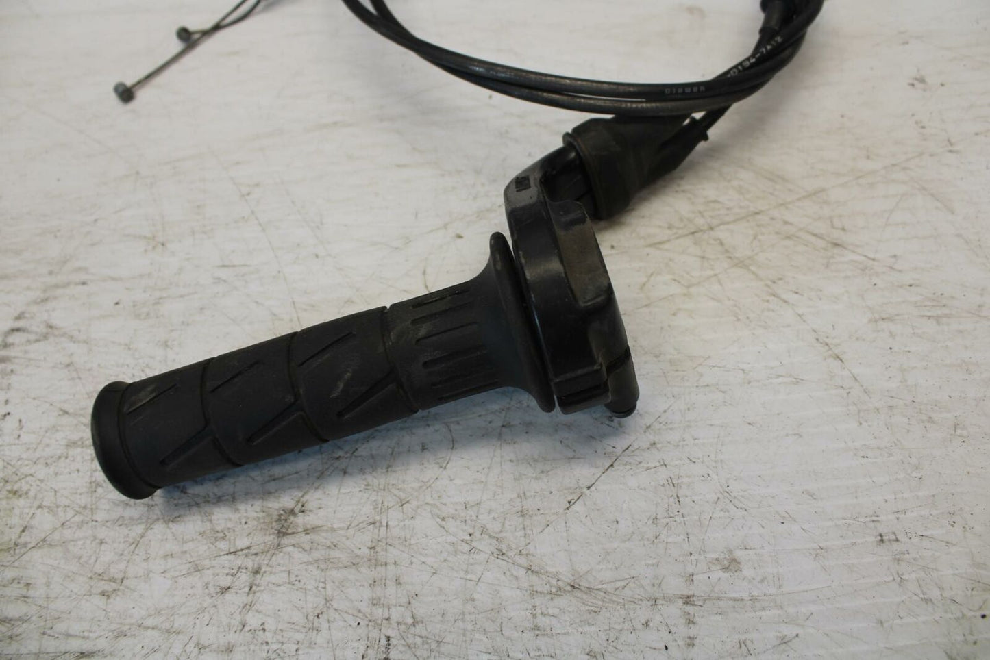 07-08 KAWASAKI NINJA ZX6R THROTTLE CABLE LINE HOUSING GUIDE BB274