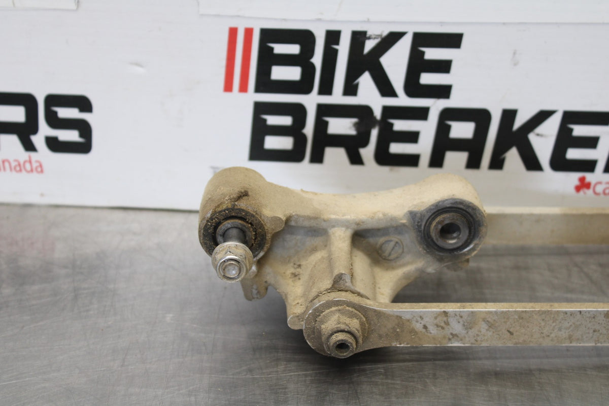 08 KAWASAKI ZX6R REAR DOGBONE SHOCK LINKAGE LINK BB896