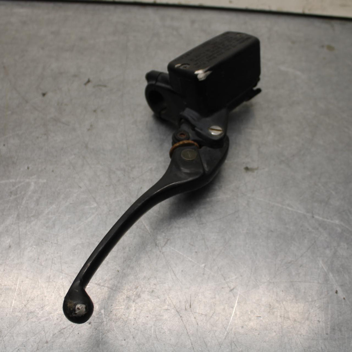 01-06 HONDA CBR600F4I FRONT BRAKE MASTER CYLINDER w/ LEVER 45510-MBW-016 BB644