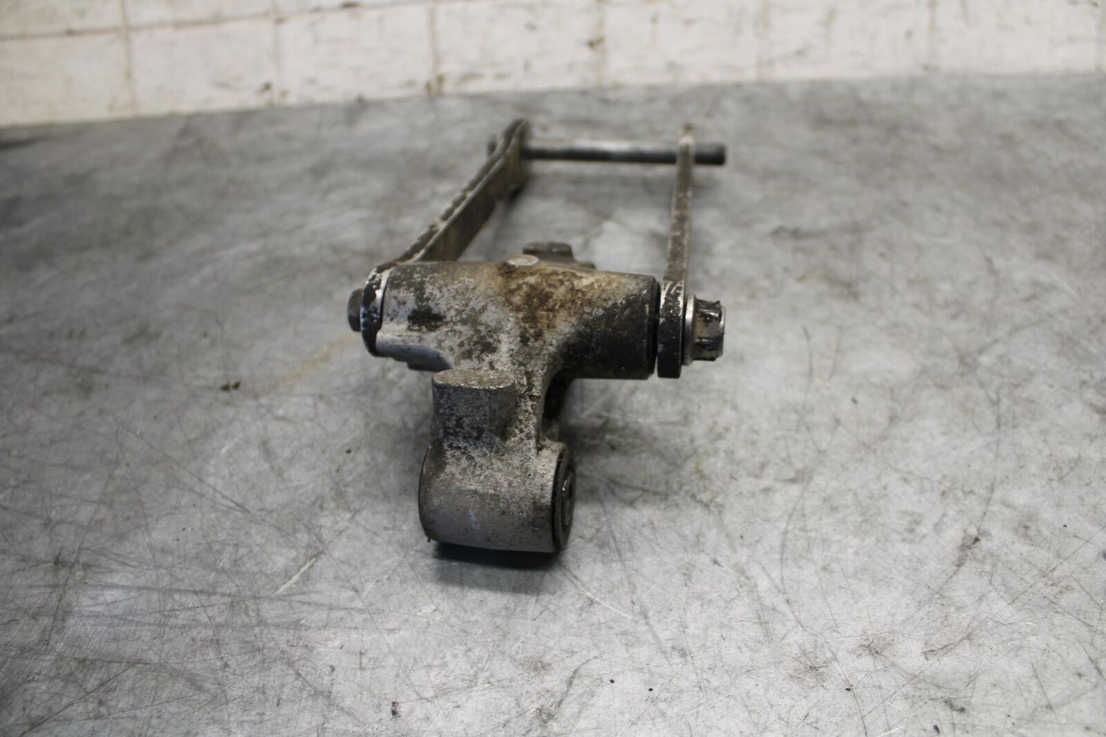 09-12 KAWASAKI NINJA ZX6R ZX600R REAR DOGBONE SHOCK LINKAGE LINK BB544