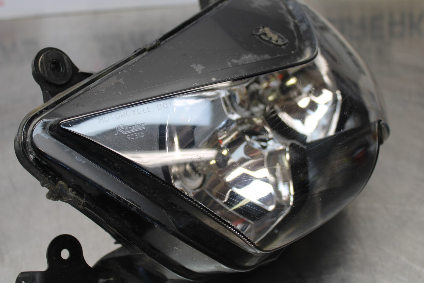 08-18 KAWASAKI KLR650 FRONT HEADLIGHT HEAD LIGHT LAMP BB183