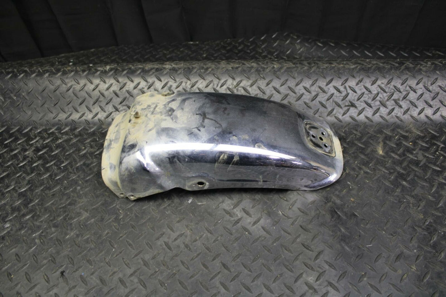 80-81 YAMAHA XS1100 SPECIAL REAR BACK WHEEL FENDER MUD GUARD bb174