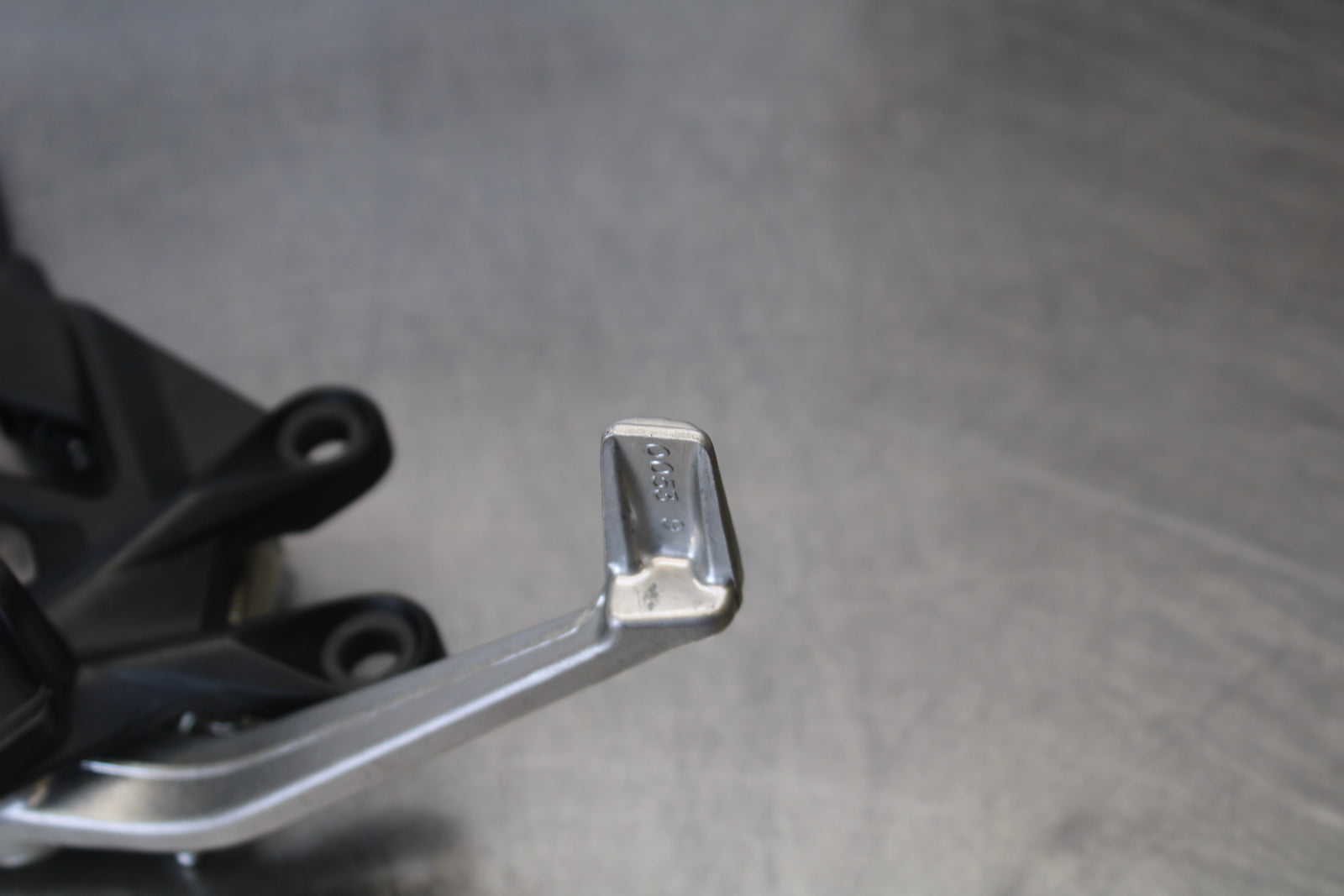 23-24 KAWASAKI NINJA ZX14R RIGHT REARSET REAR SET DRIVER FOOT PEG STOP BB169