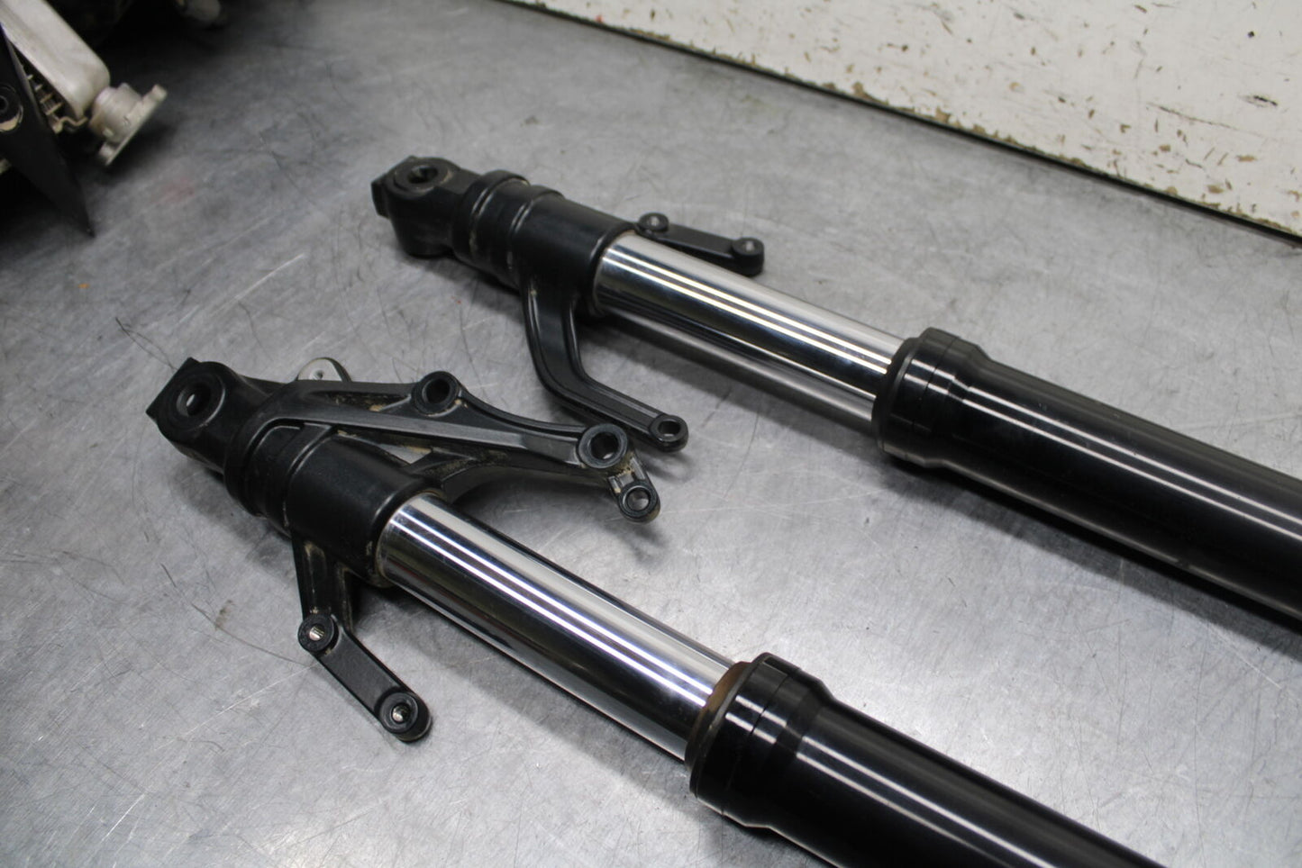 19-24 YAMAHA R3 FRONT FORKS SHOCK SUSPENSION SET PAIR BB736