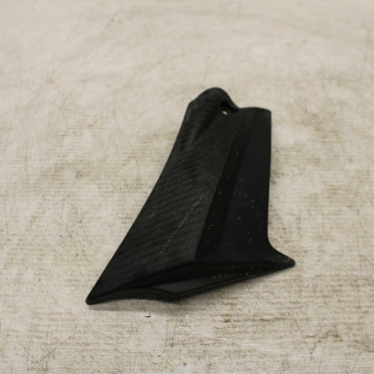 11-19 SUZUKI GSXR600 RIGHT FRAME SIDE COVER COWL PANEL TRIM BB371
