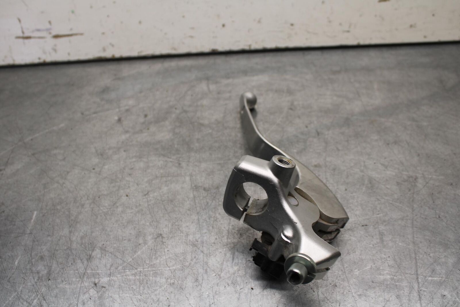 2013 Suzuki Boulevard C50T CLUTCH PERCH MOUNT WITH LEVER  BB625