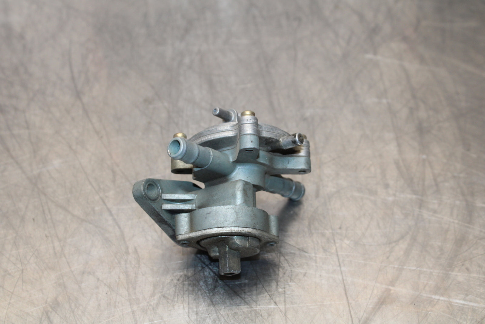 98-05 HONDA SUPER HAWK 1000 VTR1000F FUEL GAS TANK PETCOCK SHUT VALVE BB152
