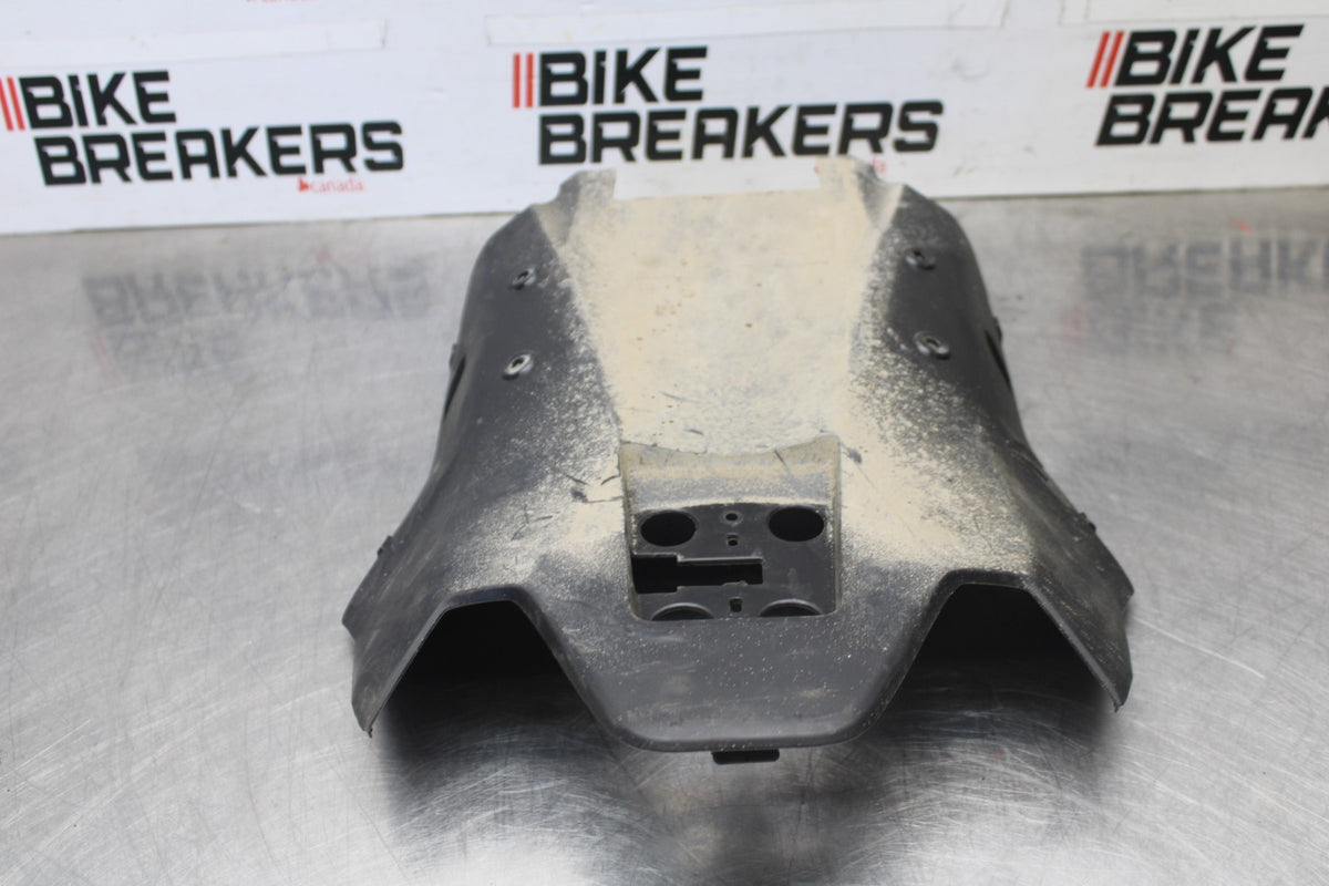 25 KAWASAKI Z900 REAR BACK TAIL UNDERTAIL FAIRING COWL FENDER BB928