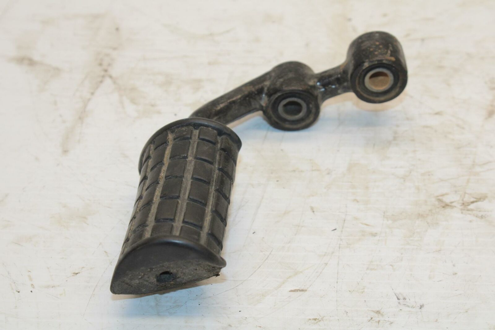77-79 SUZUKI GS750 LEFT FRONT FOOT REST PEG STEP BB258