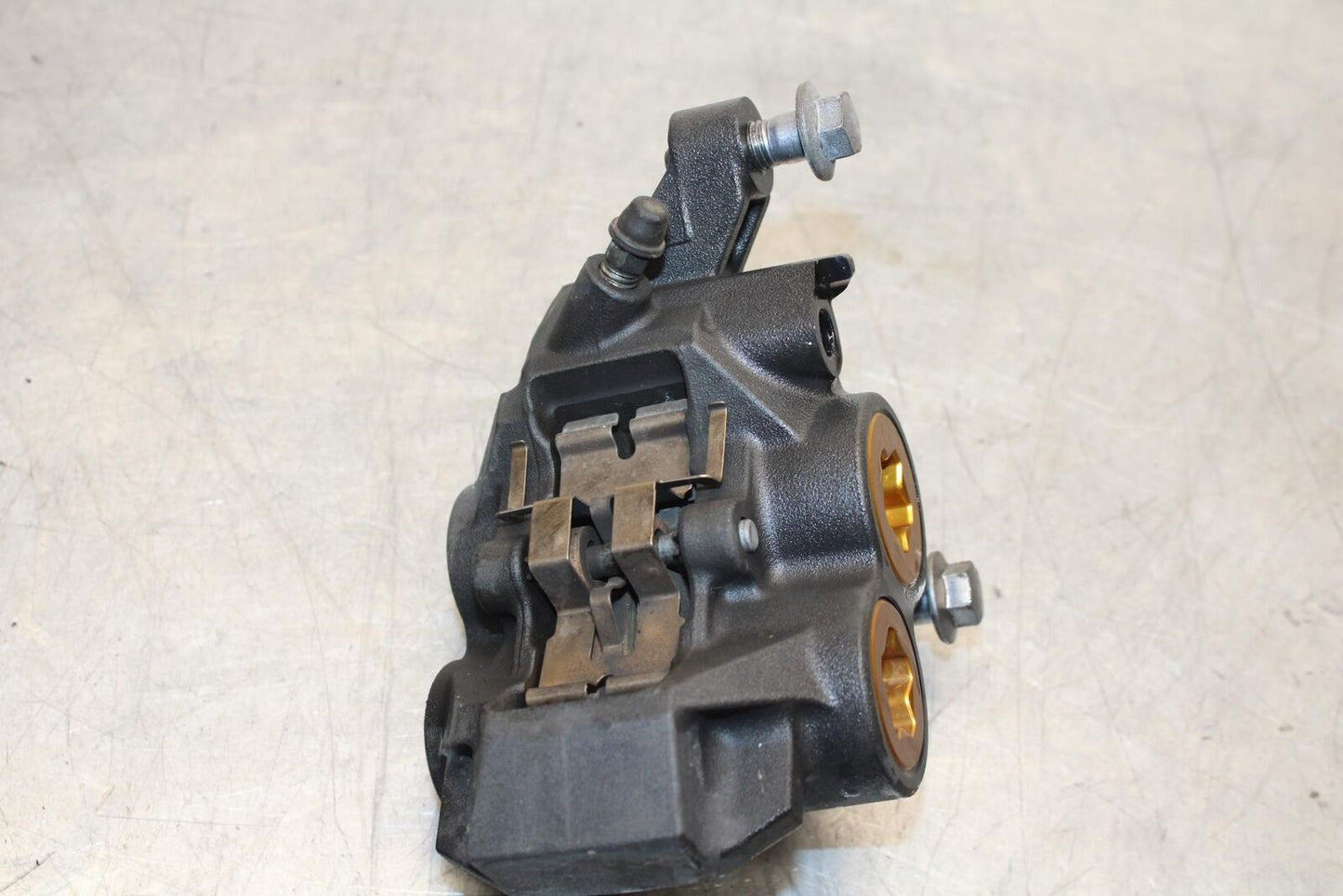 2012 Yamaha FZ8 RIGHT LEFT FRONT BRAKE CALIPER SET PAIR CALIPERS BB550