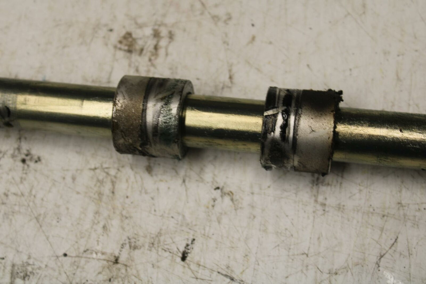 07-16 TRIUMPH STREET TRIPLE FRONT WHEEL RIM AXLE PIVOT BOLT BB361